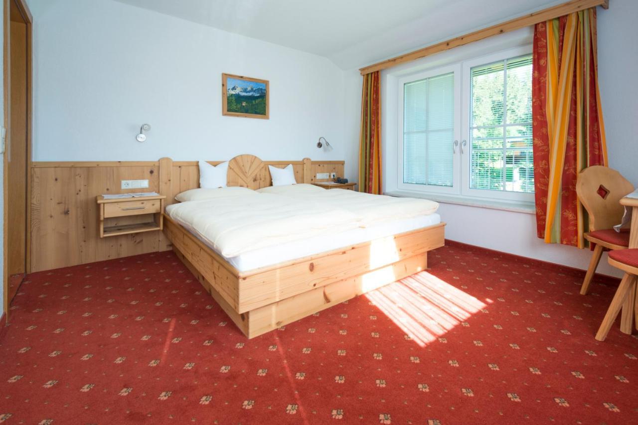 Alpengasthof Fichtenheim Hotel Рамзау ам Дахщайн Екстериор снимка